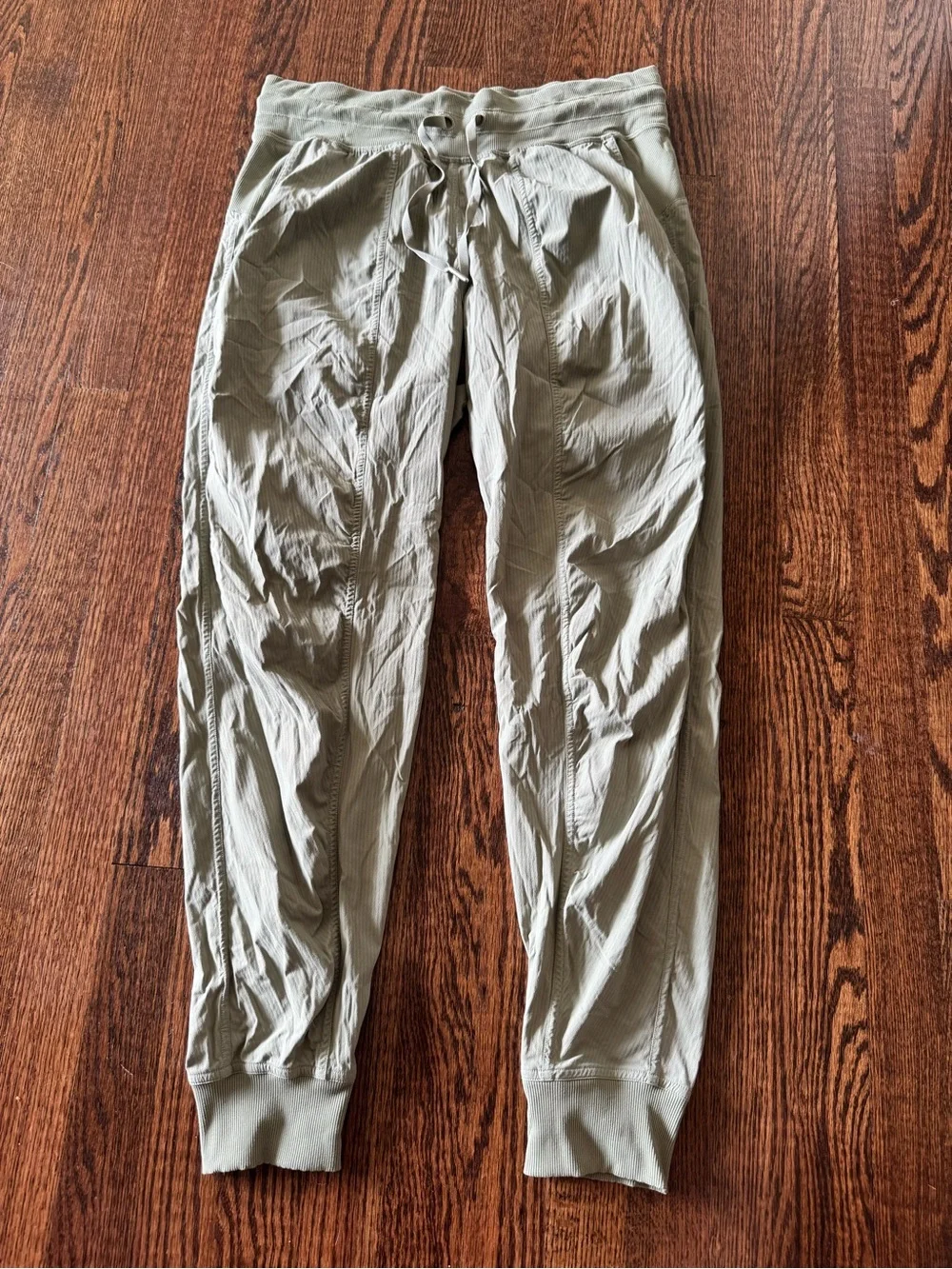 🍋 Lululemon Dance Studio Jogger *29”